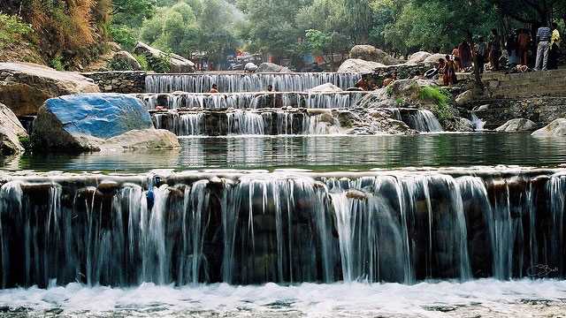 સહસ્ત્રધારા-ઉત્તરાખંડ-ભારતના  પ્રસિદ્ધ પર્યટન સ્થળ