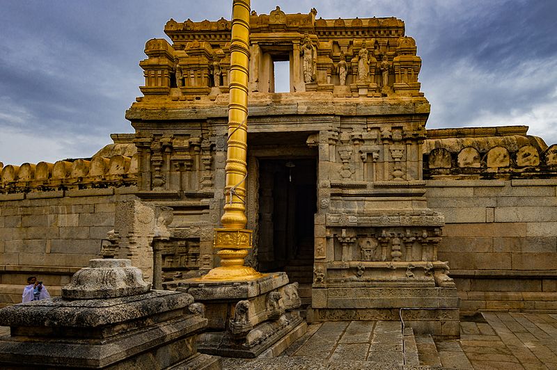 વીરભદ્ર મંદિર, લેપાક્ષી-આંધ્ર પ્રદેશ-ભારતના પ્રસિદ્ધ જોવા લાયક સ્થળ